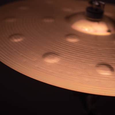 Sabian 18" B8X Ballistic Crash image 3