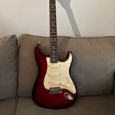 Fender Stratocaster Plus Deluxe 1989-1990 - Crimson Frost Bild 2