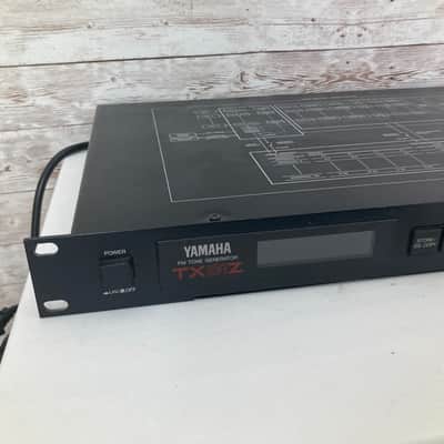 Used Yamaha TX81Z Rackmount FM Tone Generator image 2