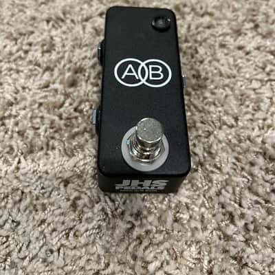 JHS Mini A/B Switch - Like New image 2
