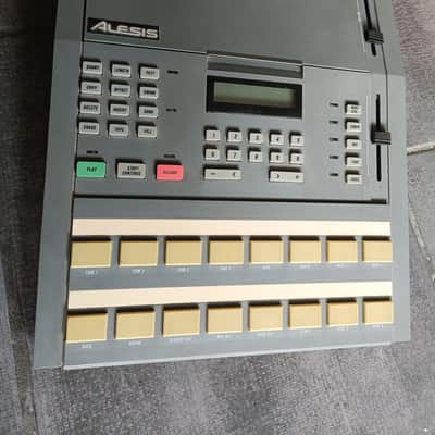 Alesis HR-16 High Sample Rate 16-Bit Drum Machine 1980s - Gray image 11