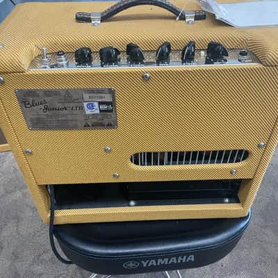 USED - Fender Blues Junior Lacquered Tweed 15-Watt 1x12" Guitar Combo 2016 - Present - Lacquered Tweed image 3