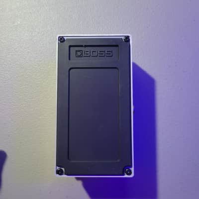 Boss TU-3 Chromatic Tuner 2009 - Present - White image 5