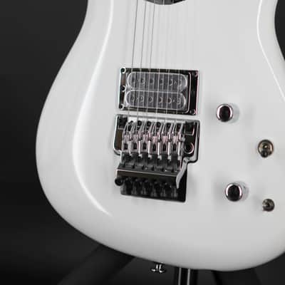 Ibanez JS2480-WH Joe Satriani Signature - White image 4