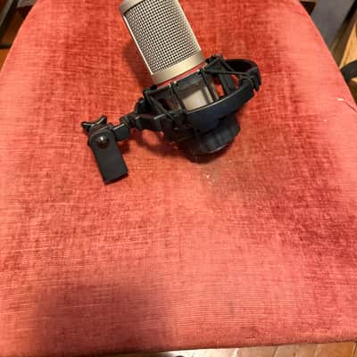 AKG C2000B Gray | Reverb
