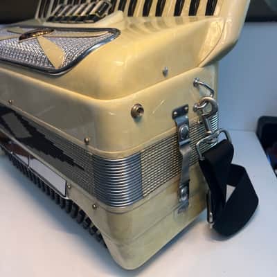 Contello Accordion 60’s in Pearl with Case Made In Italy image 18