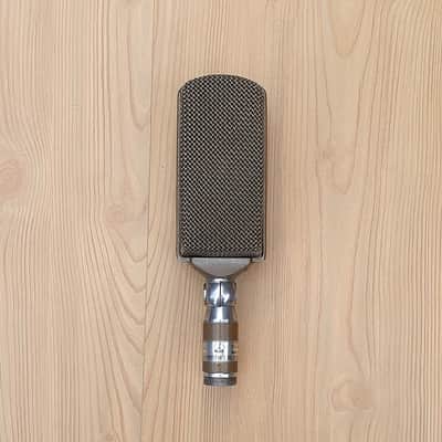 AKG D36 - RAREST VINTAGE DYNAMIC MIC, FULL BASSES, SWITCHABLE PATTERN image 2