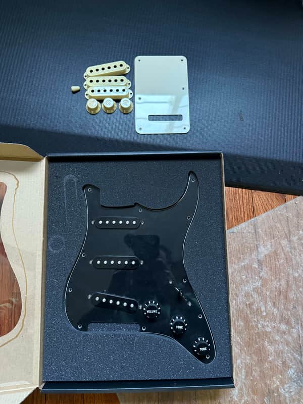 Fender Stratocaster MIM Pickups and Wired Pickguard - Black on Black (2004) image 1