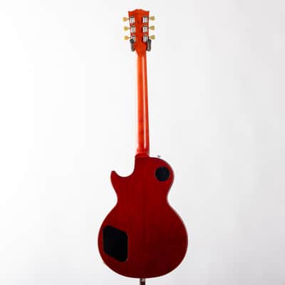 Gibson Les Paul Tribute Satin, Satin Cherry Sunburst | Demo image 4