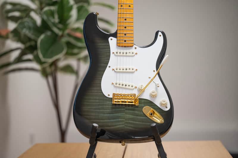 Fender Foto Flame Stratocaster MIJ | Reverb Canada
