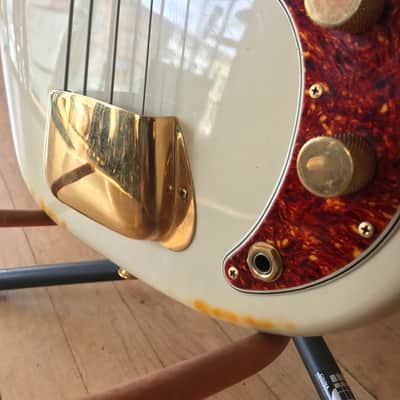 Fender Precision Bass P 1988 American Vintage Reissue Mary Kay Blonde AVRI Corona image 4