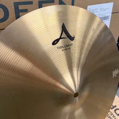 Zildjian 16" A Series Thin Crash Cymbal 1982 - 2012 - Traditional image 2