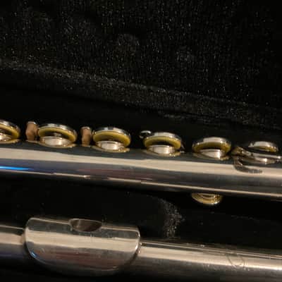 Armstrong Open Hole Flute, New Pads, New Case image 5