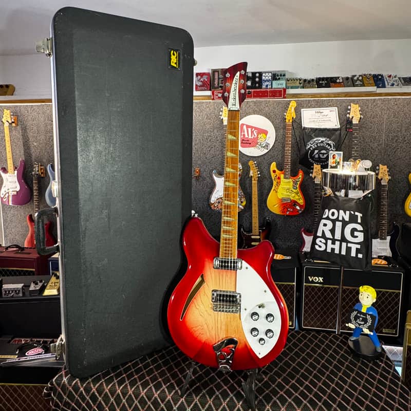 Rickenbacker 360