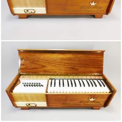 1950s Vintage Farfisa Royal Artist Model III Portable Chord Organ Brown Natural Wood Made in Italy image 2