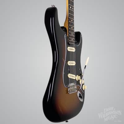 Fender Player II Stratocaster Sparkle 3 Color Sunburst Alnico V Pickups Rosewood Fretboard. USED image 2
