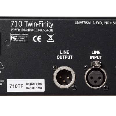 Universal Audio 710 Twin-Finity Microphone Preamp 2009 - Present - Silver image 2