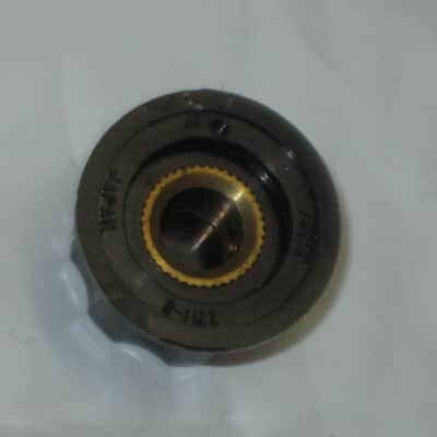 ONE used Toya B-1122 Vintage Boss Pedal Replacement KNOB, JAPAN, 1980s, fits split shaft pot - for OD1,DM2,PH1,CE2&more [NO pot/NO pedal(s)] black hard plastic, top side has silver colored reflector, 1 set screw, center under-side is brass color metal image 10