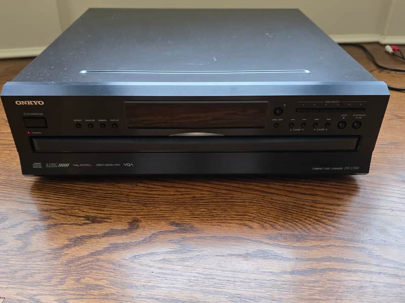 Onkyo DX-C390 6 CD Carousel Changer January 2024 - Black image 1