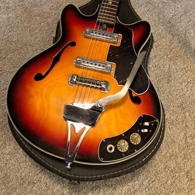 Silvertone Sears Roebuck & Co. Model 1456 3-Tone Sunburst (1968-1973) image 1