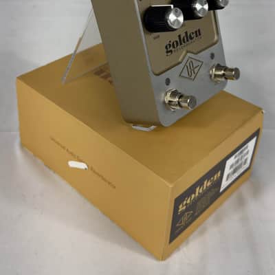Universal Audio Golden Reverberator 2021 - Present - Gold image 4
