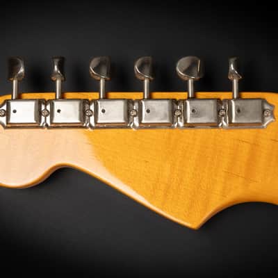2005 Fender Artist Series Eric Johnson Signature Stratocaster with Maple Fretboard - Candy Apple Red | USA First Production Year Collector's Condition Quartersawn Maple Neck 3.38kg | OHSC image 16