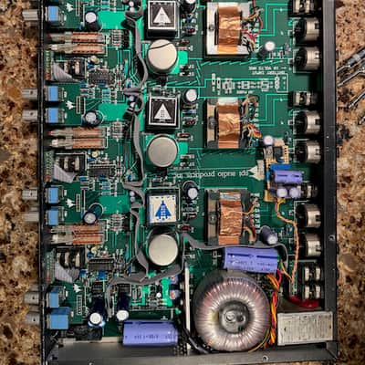 API 3124MB+ 4-Channel Mic Preamp Mixer 2003 - 2016 - Black image 9