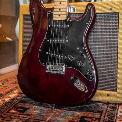 Vintage Fender Stratocaster 1979 - Burgundy image 7