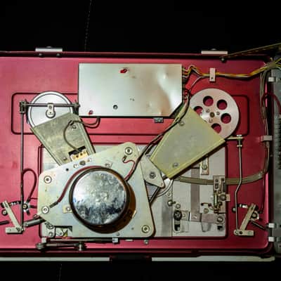 Nagra E with power supply image 13