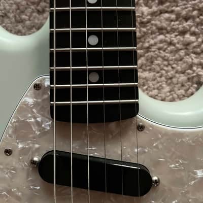 Fender American Performer Mustang - Satin Sonic Blue, Musikraft Neck Upgrade image 7