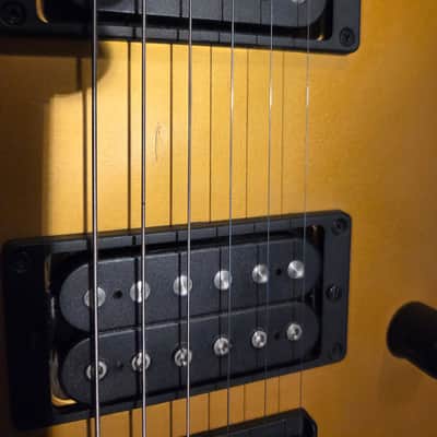 Carvin DC600H - 6 - Gold Top - Neck Thru image 18