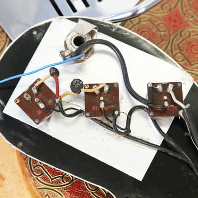 1962 Gagliano by Hofner Model 172 - Rare Diamond Pickup with Red & Gold Vinyl Covering! image 25