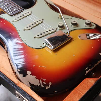 FENDER "Michael Landau Signature 1968 Stratocaster, Round-Laminated Rosewood, Bleached 3-Color Sunburst" HARDCASE, PAPERS, 3, 58 KG image 11