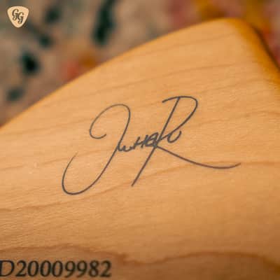 Fender Michiya Haruhata Stratocaster 2020 - Transparent Blue image 8
