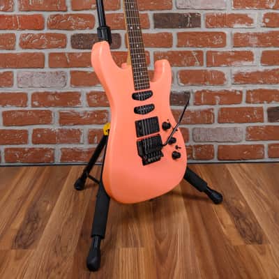 Fender HM Strat Flash Pink 1988 w/Hard Shell Case image 3