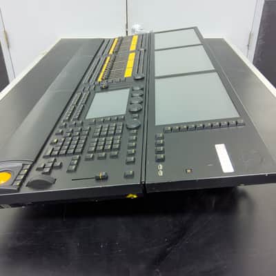 MA Lighting MA2 Full-size 8,192 Ch Console image 4