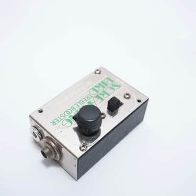Electro-Harmonix Screaming Bird Treble Booster image 4