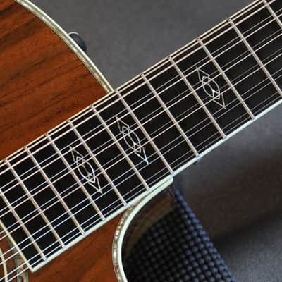 Minty! 2005 Taylor W-65-CE 12-String Walnut Cutaway Acoustic Guitar Natural + HSC image 8