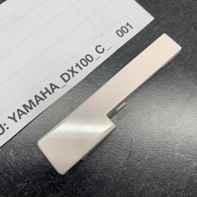 ORIGINAL Yamaha Replacement C Key (CB040410) for DX100, CS01 image 2