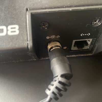 Mackie  DL1608 16 Channel Wireless Digital Mixer image 7