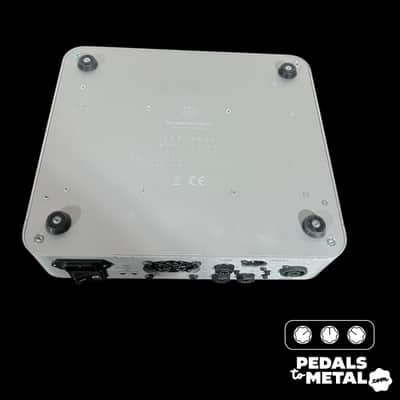 Darkglass Electronics Microtubes 900 900-Watt Bass Amp Head -x14667 image 19