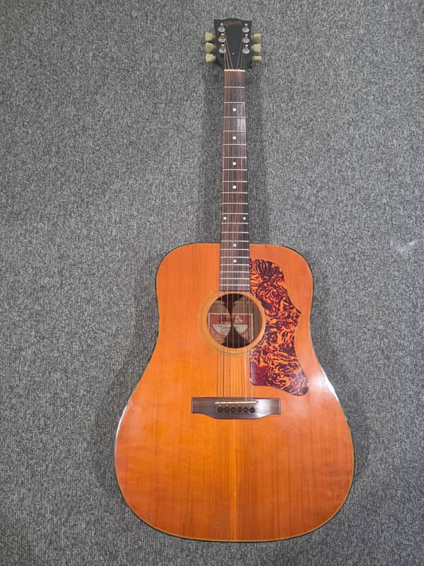 ギター Gibson J-50 DELUXE Gibson J-50 Deluxe 1969 - 1982 | Reverb