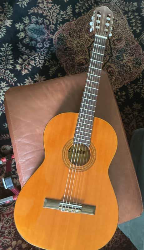 Dorado by Gretsch H6021 70s vintage classical guitar - Very Good