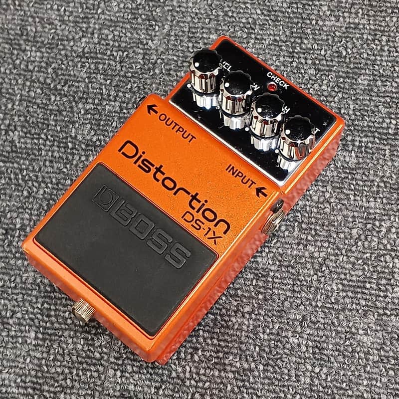 Boss DS-1X