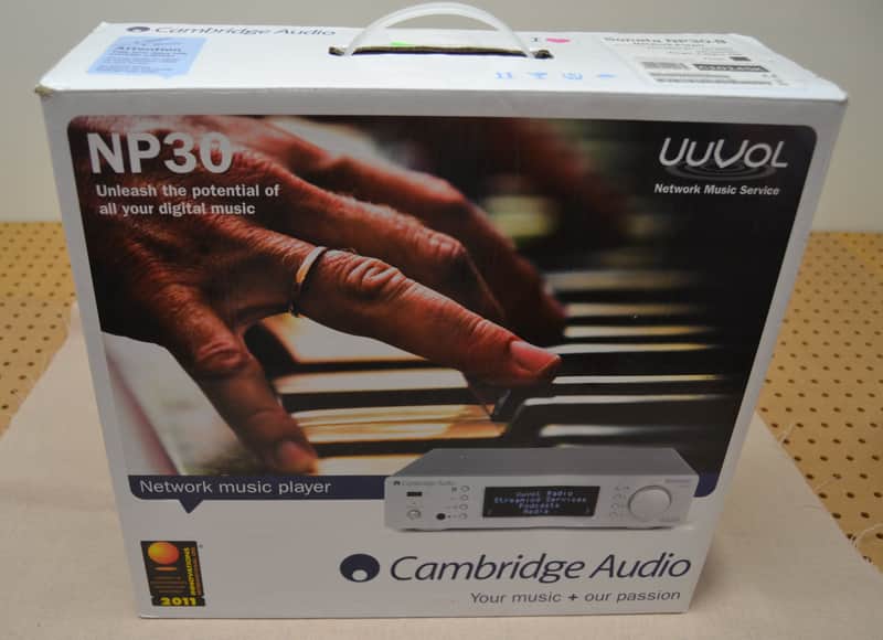 Cambridge Audio NP-30 Network Audio Player * Apple iPad Mini * Box * Manual * Remote image 1