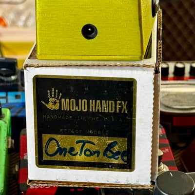 Mojo Hand FX One Ton Bee  Original Made in Texas USA image 6