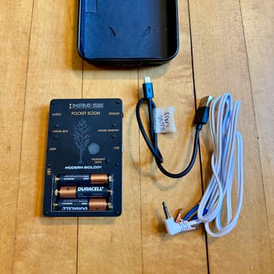 Instruo Pocket SCION Synthesizer image 3