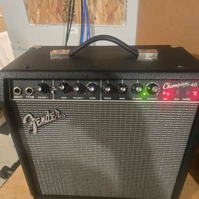 Fender Champion 40 image 8
