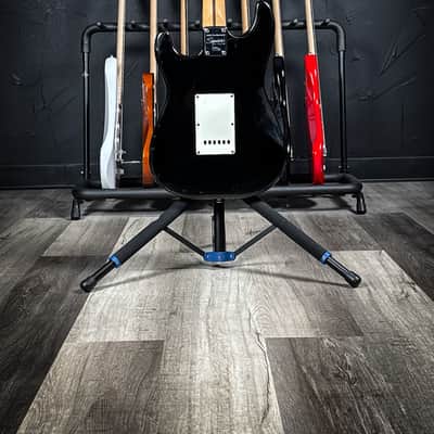 Squier Affinity 20th Anniversary Stratocaster - Black image 6