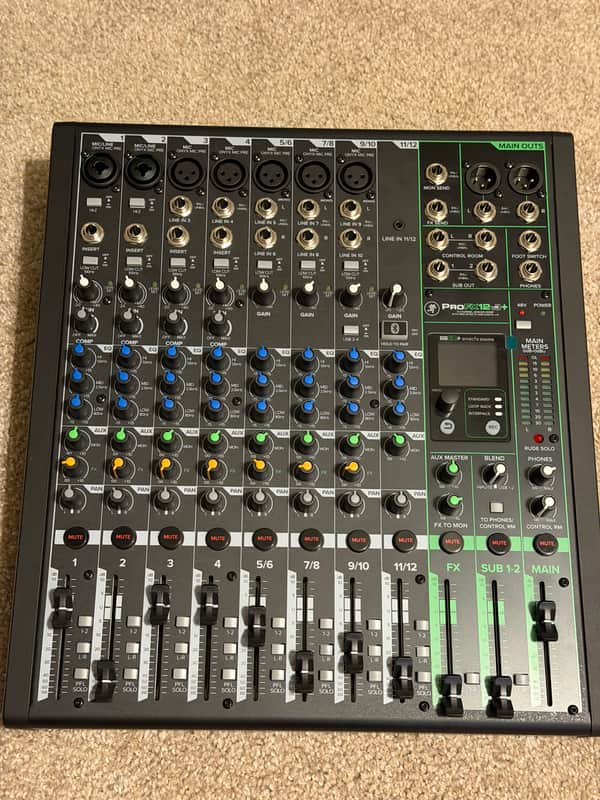 Mackie ProFX12V3+ 12-Channel Analog Mixer with Bluetooth 2024 - Present - Black image 1